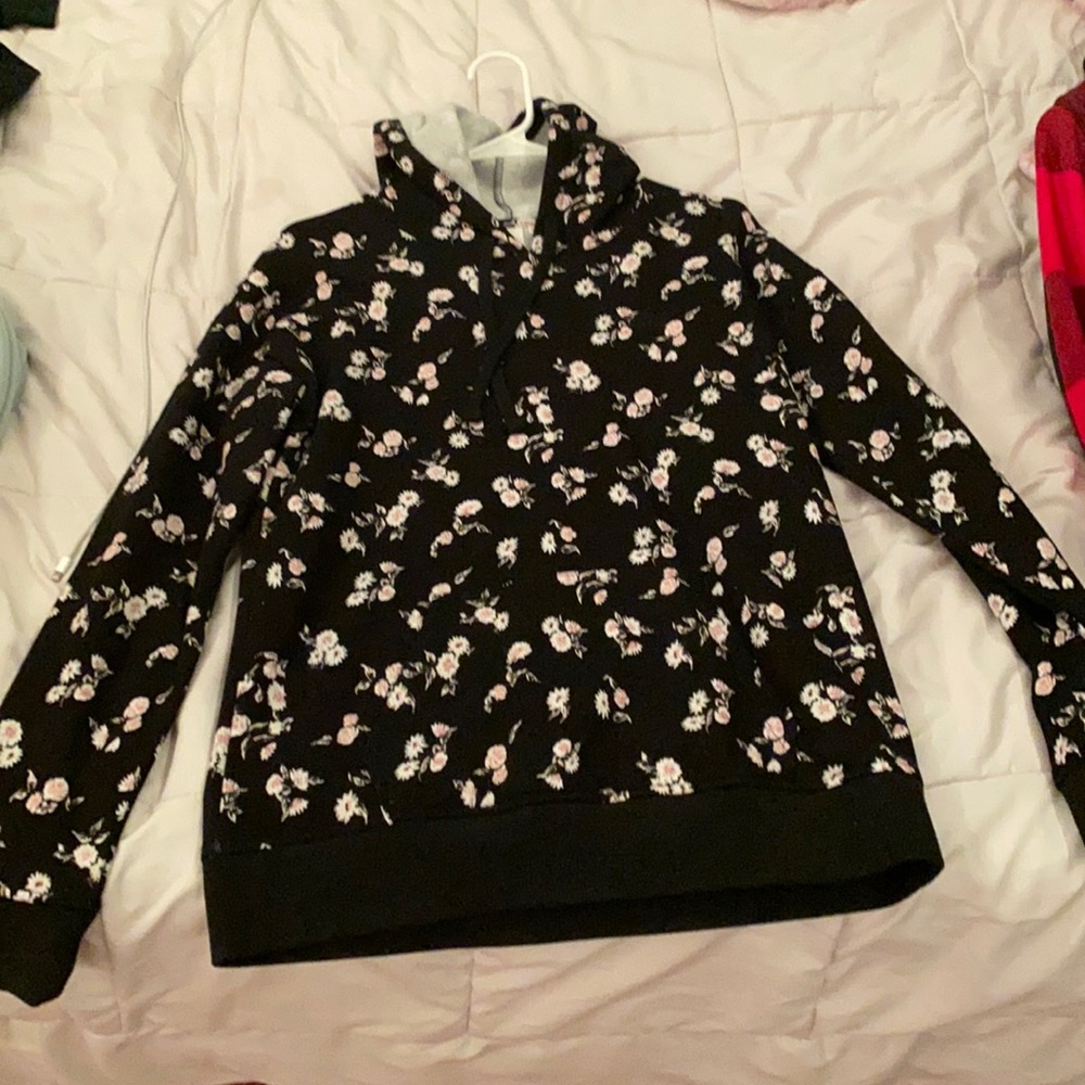 Flower vans hoodie. Brand:vans. Size Small
